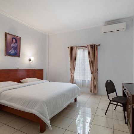 Pia Hotel Padangsidimpuan Exterior foto